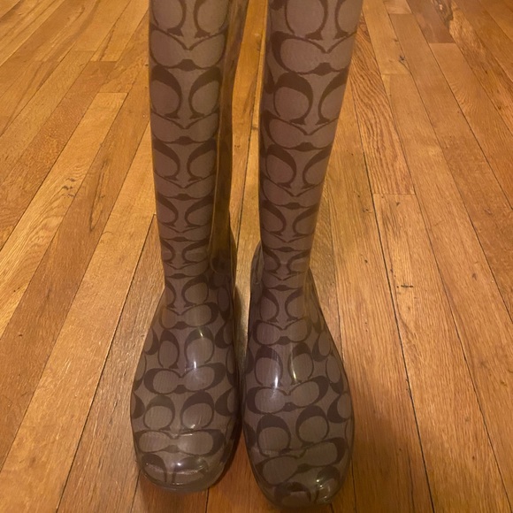Coach Logo Women’s Rainboots, brown